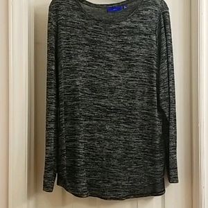 My favorite L/S black heathered tee.